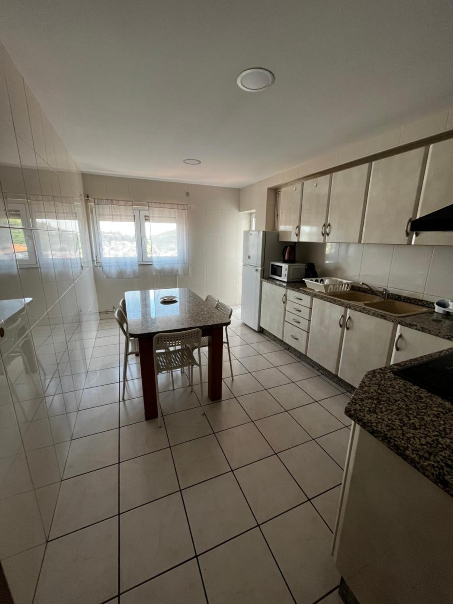 Picadeiro A Apartment Braganca Bagian luar foto