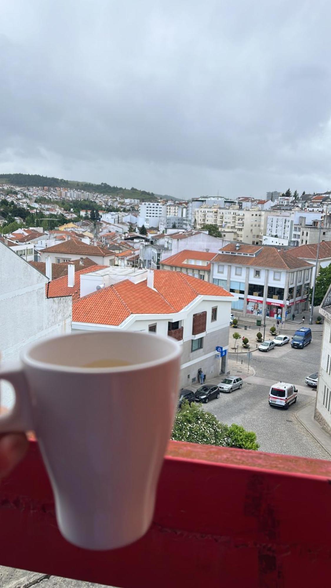 Picadeiro A Apartment Braganca Bagian luar foto